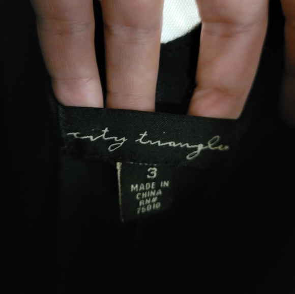 City Triangles Prom Dress - Picture 5 of 6